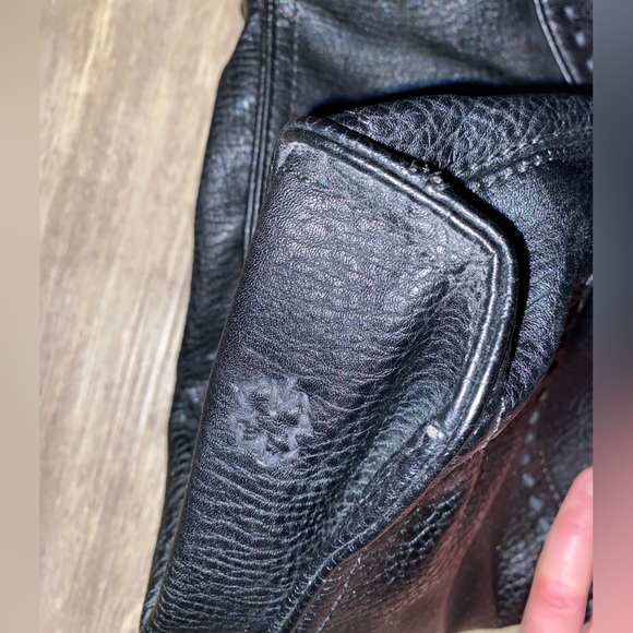 LUCKY BRAND "Abbey Road" Messenger Bag - Picture 6 of 10